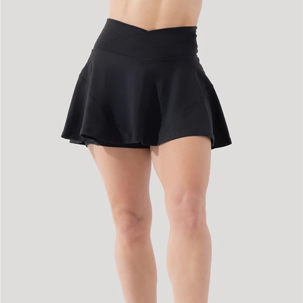 POPFLEX Crisscross Hourglass® Twirl Skort - Black